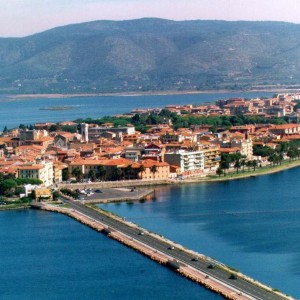 Aerial photo of Orbetello between the two lagoons, M. Cenni